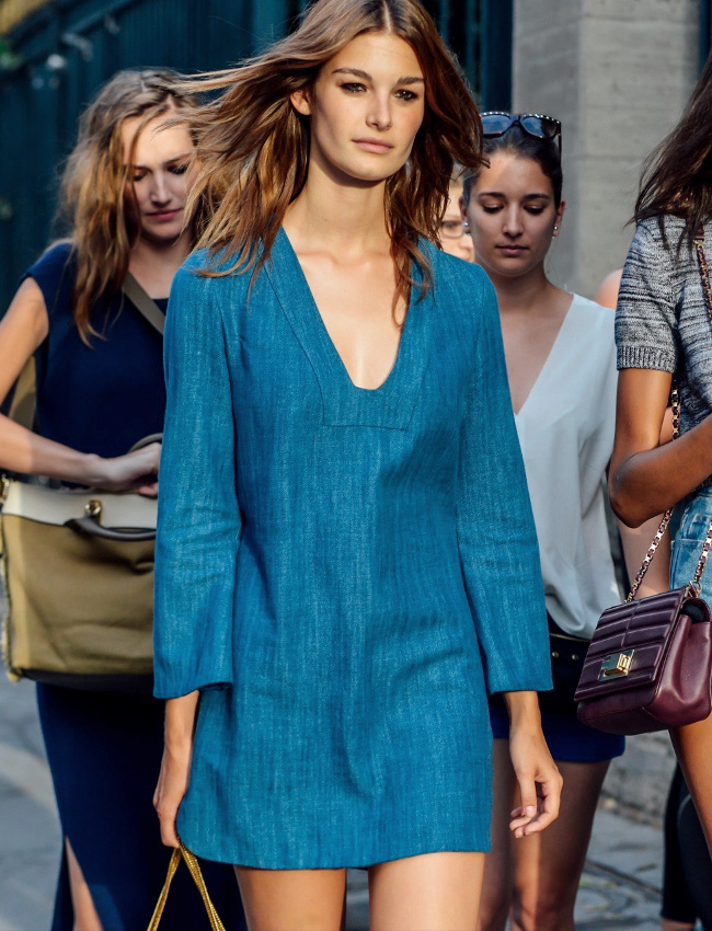 Wanted : une robe courte manches longues en jean � porter � m�me la peau