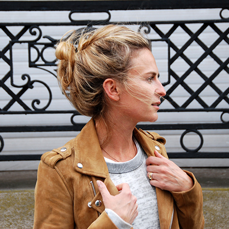 Rien de tel qu'un perfecto en daim pour affronter la baisse des temp�ratures !