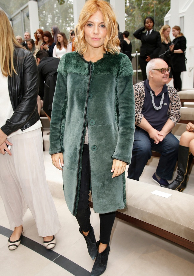 Pour ou contre le nouveau blond tr�s fonc� de Sienna Miller ?