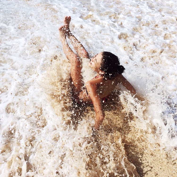 Insouciance + mer joueuse  = le bon mix