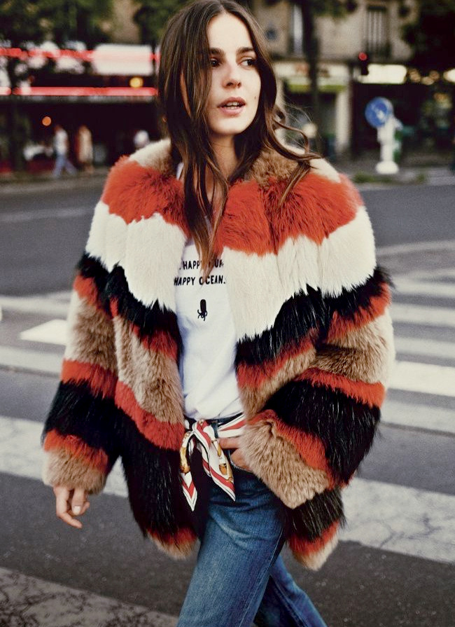 Port�e avec un jean et un simple tee-shirt, la veste en