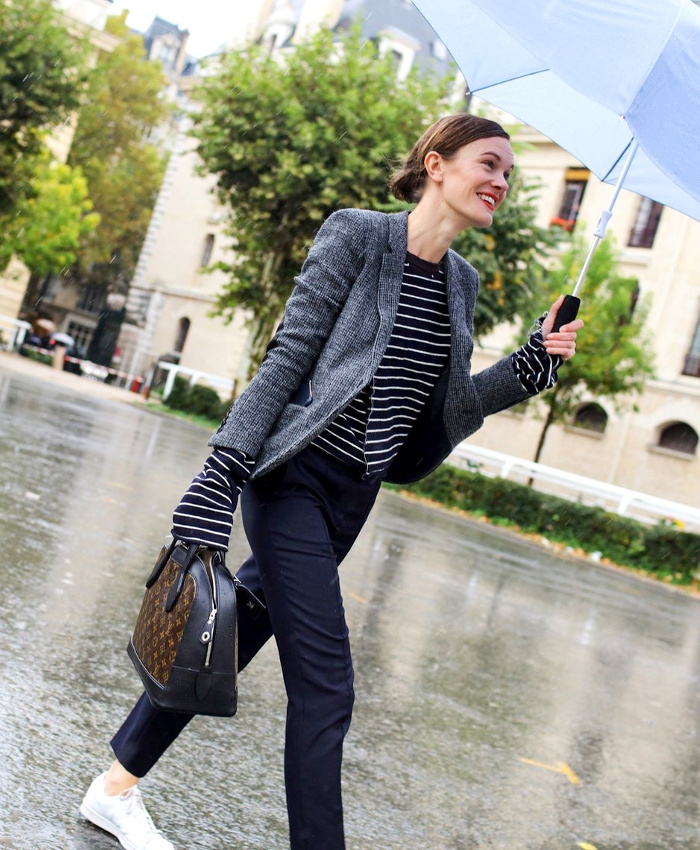 Manches oversize + pantalon 7/8 = le bon �quilibre fashion