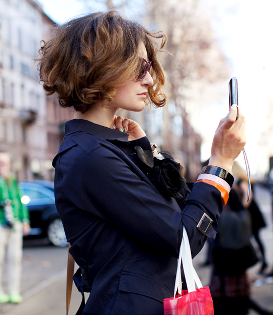 Wanted : un carr� joliment boucl� !