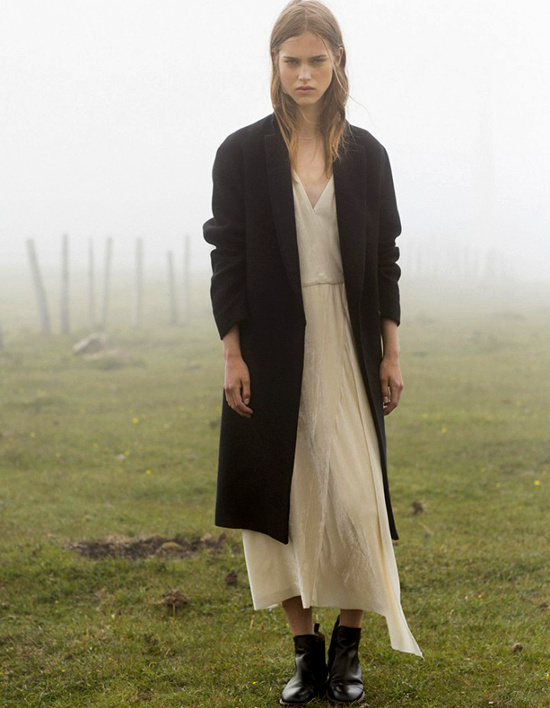 Pardessus masculin + robe �th�r�e + boots = le bon mix