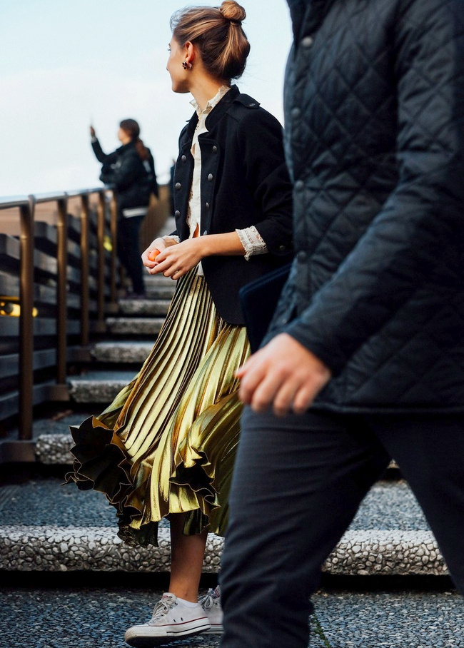 Or et bleu marine vont d�cid�ment tr�s bien ensemble !