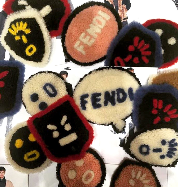 Wanted : des �cussons tout doux � coudre sur un pardessus ultra classique