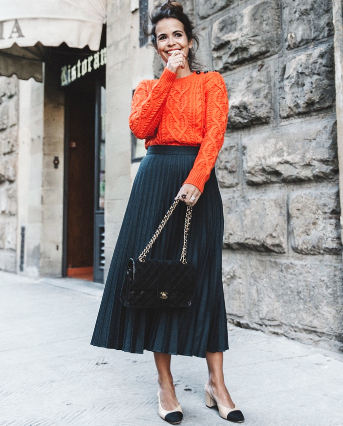 Wanted : un pull orange torsad�