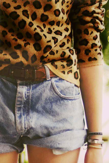 Trait� en mode casual, l'imprim� l�opard r�v�le son plein potentiel