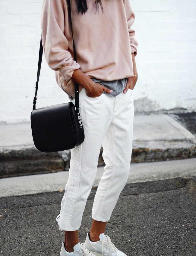 Rose th� + gris + blanc + peau bronz�e = le bon mix