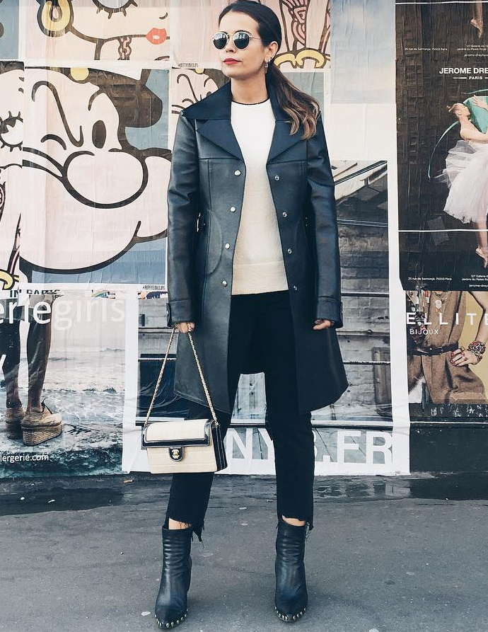 Entre d�gaine r�tro et allure intemporelle, ce manteau r�glisse Louis Vuitton � tout bon !