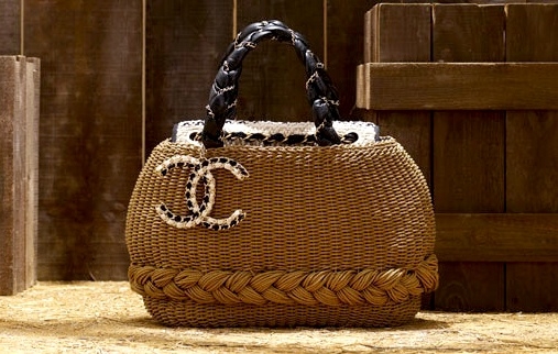 Cabas en paille Chanel