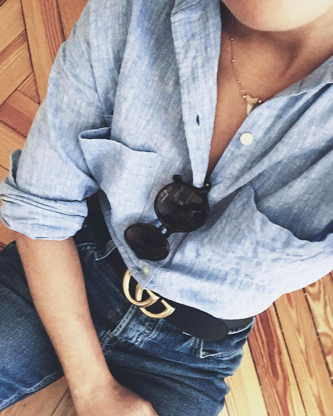 Chemise en chambray + jean brut + une touche de noir = le bon mix