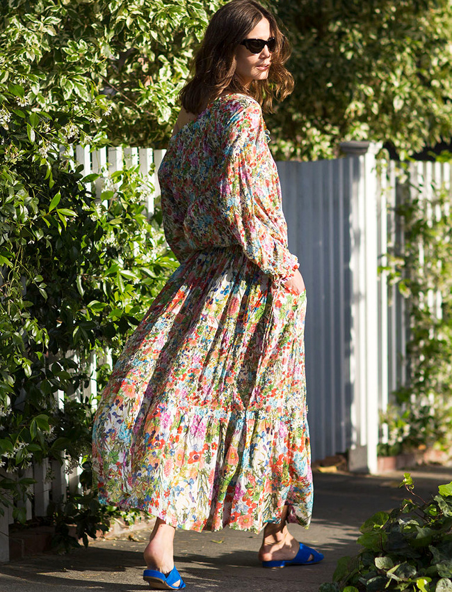 Wanted : une longue robe fleurie un brin folk