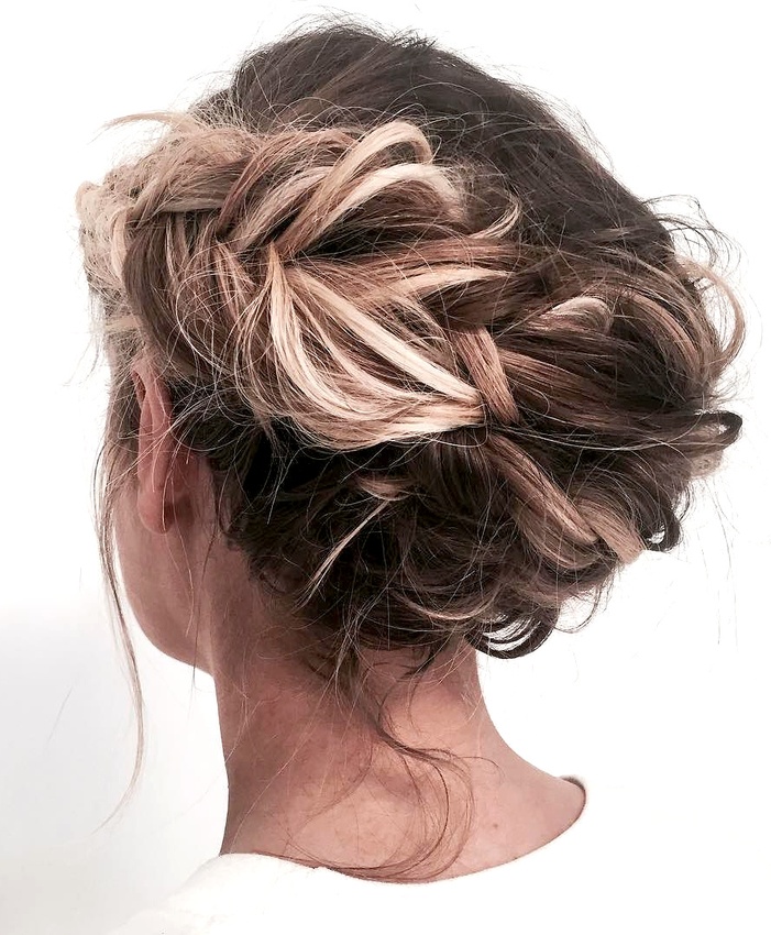 Oui � la couronne de tresses ultra floue !