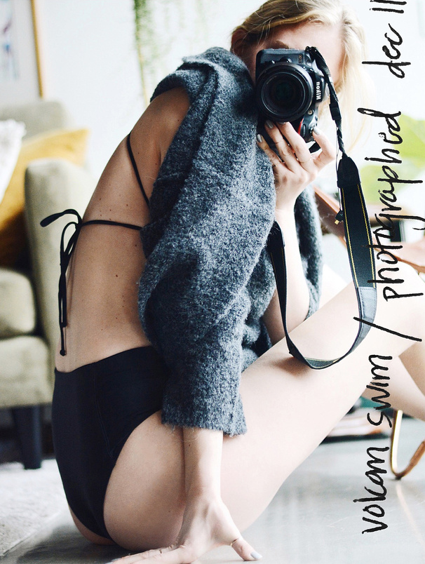 Oui au deux pi�ces un brin r�tro et au dos lac� !