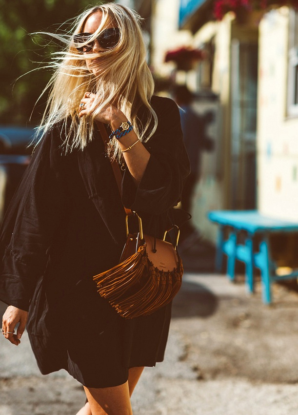 Wanted : une mini robe ample noire