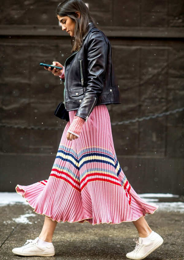 Wanted : une jupe en tricot rose, � porter avec du cuir et des baskets