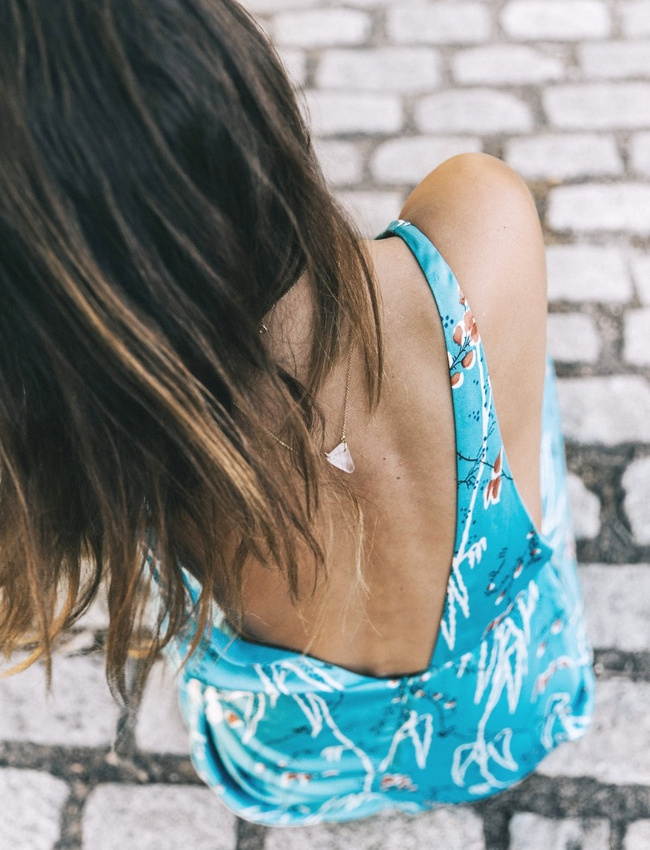 Le dos, assur�ment l'une des parties du corps les plus sensuelles...