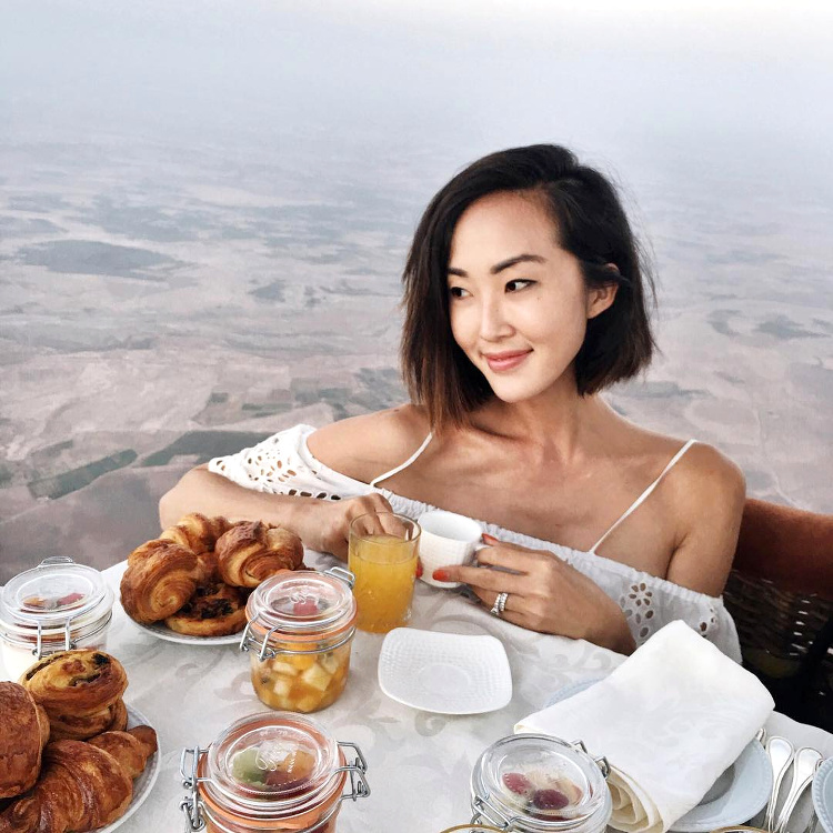 Le nouveau gimmick chic ? Prendre son petit d�jeuner � bord d'une montgolfi�re !