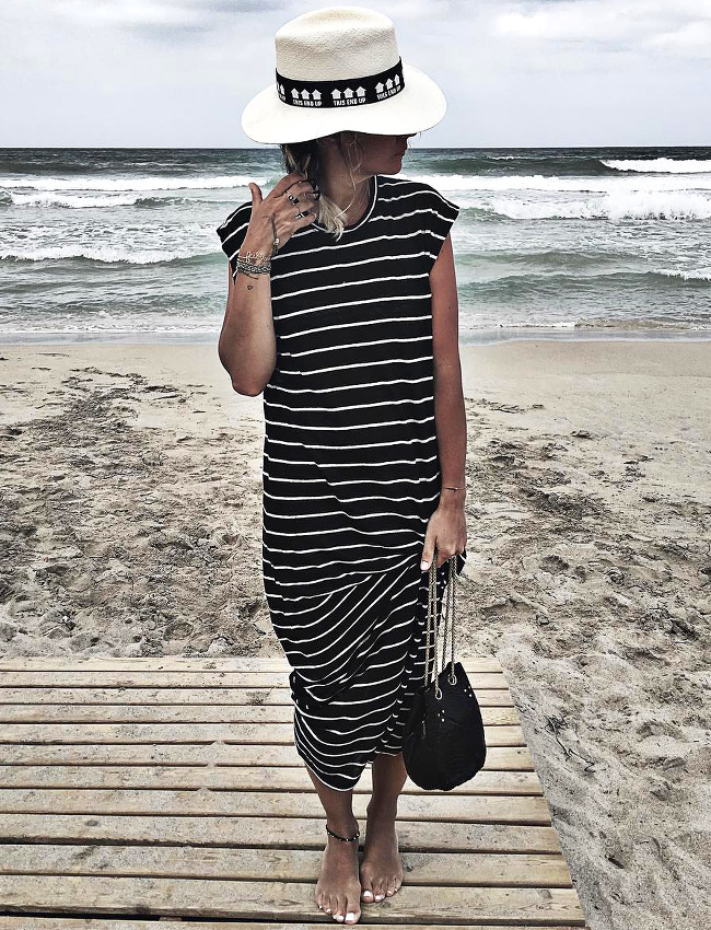 Robe tee-shirt longue ray�e + panama = le bon mix