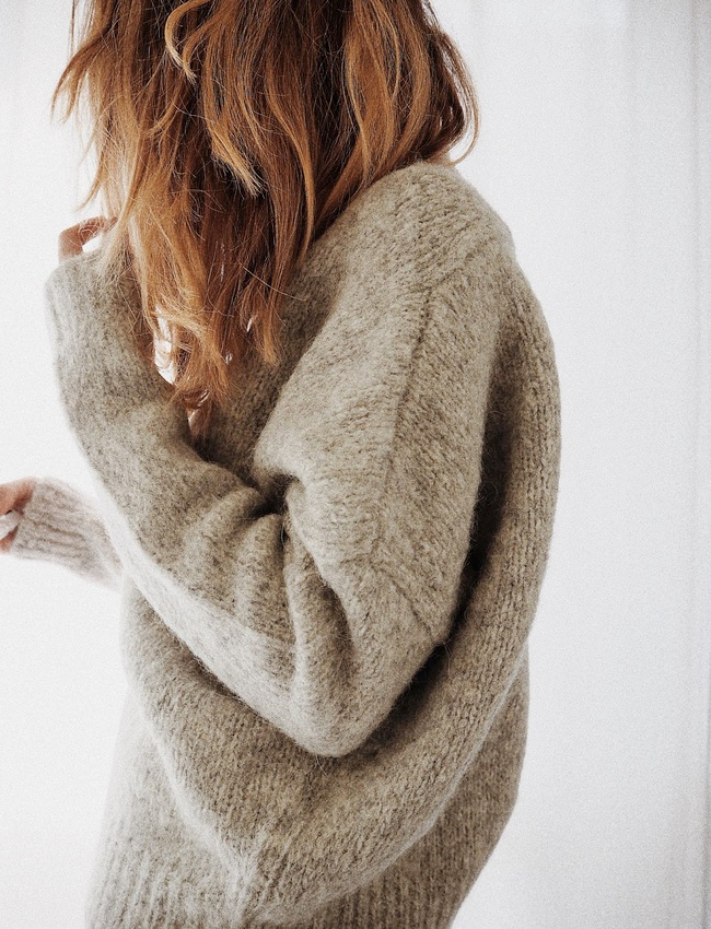 Un pull-over bien coup� se suffit souvent amplement � lui-m�me