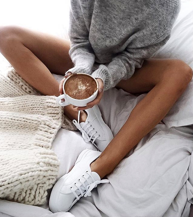 Un petit plaisir � s�accorder uniquement chauss�e de baskets neuves n'ayant jamais foul� les pav�s...