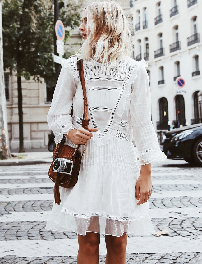 La parfaite petite robe blanche