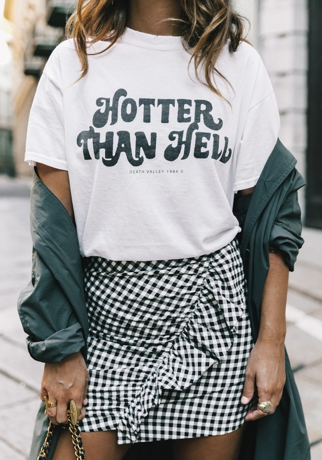 Le vichy, bien plus sexy en mini jupe que sur le couvercle d'un pot de confiture !