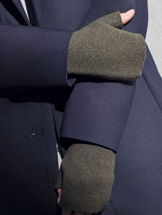 Bleu marine + kaki = le bon mix