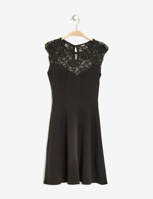 Robe Noire Comment la Porter pour Les Fêtes ? , Tendances