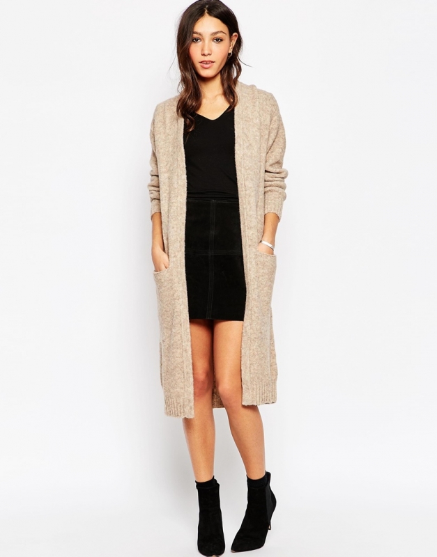 Maxi Cardigan Comment le Porter Tendances de Mode Maxi Cardigan Comment le Porter Tendances de Mode