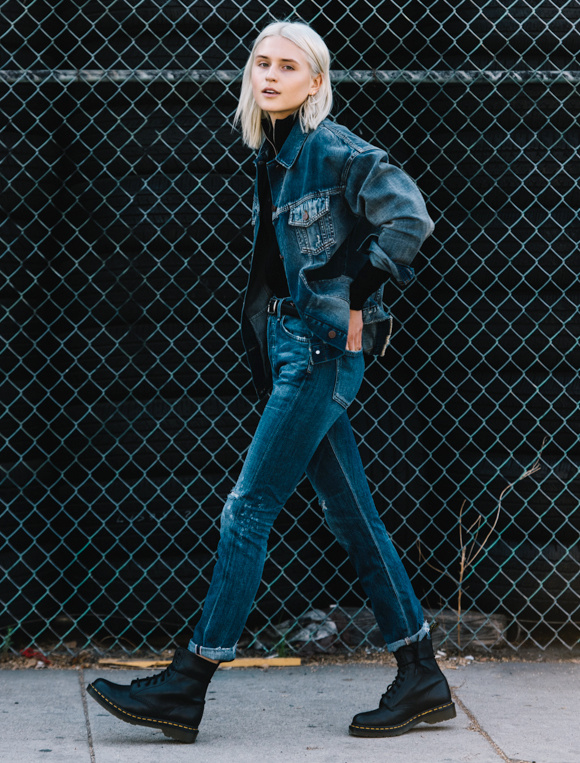 Jean roulott� sur la cheville + Doc Martens noires semi-montantes = le bon mix