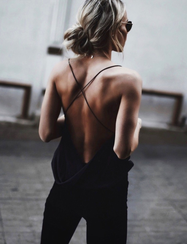 Le top dos nu, une bonne option pour les f�tes de fin d'ann�e