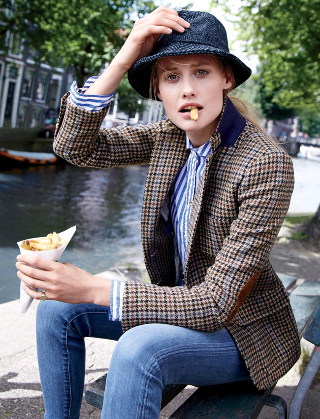 Rayures verticales + motif pied-de-coq = le bon mix