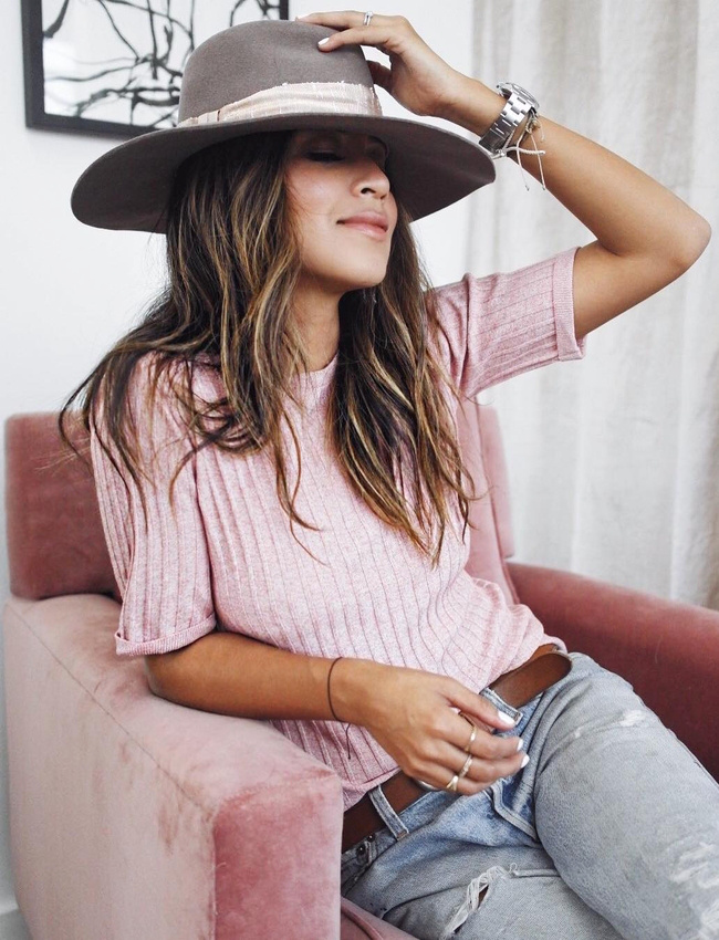 Il n'y a pas que les tee-shirts blancs dans la vie !