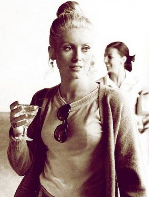 Les ann�es 70 allaient comme un gant � Catherine Deneuve !