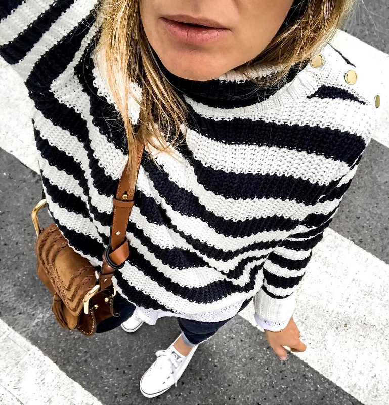 Le duo daim boho/rayures marini�re cosy : � consommer sans mod�ration !