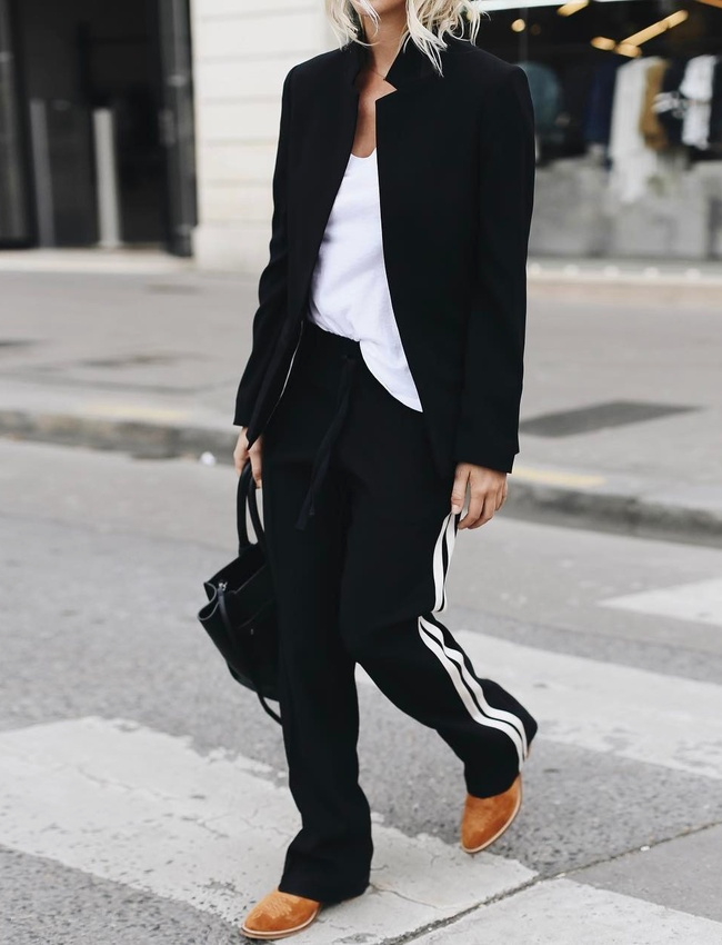 Pour ou contre le n�o smoking port� avec des boots western ?