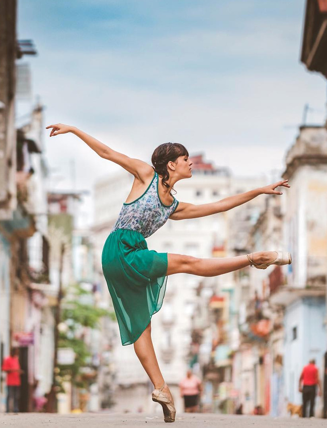 Ne jamais oublier que le corps est fait pour bouger, cr�er, communiquer...