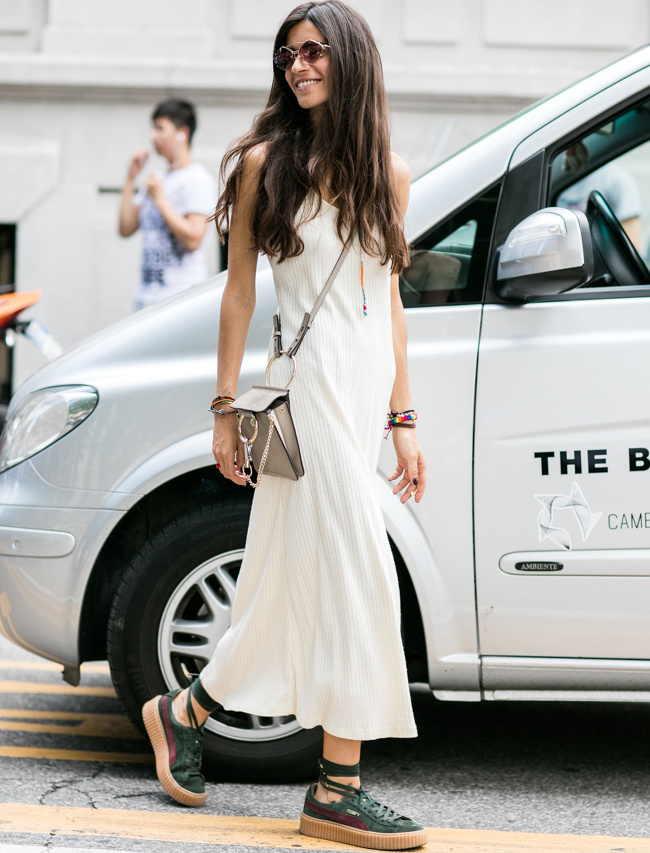 Le la�age espadrille semble d�sormais s'appliquer aux sneakers