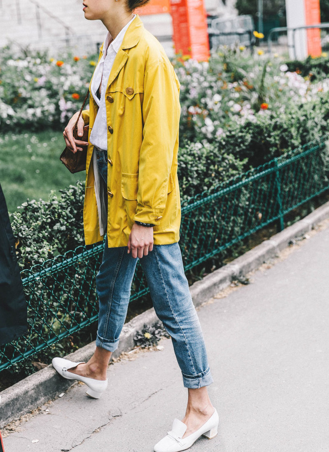 Cette saison, les mocassins blancs remplacent les baskets immacul�es