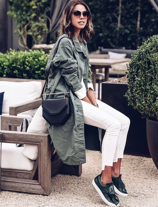 Rien de tel qu'un sac ultra structur� pour relever un look casual !