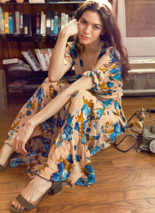 Ce printemps, on pense � choisir nos longues robes fleuries dans un style l�g�rement vintage