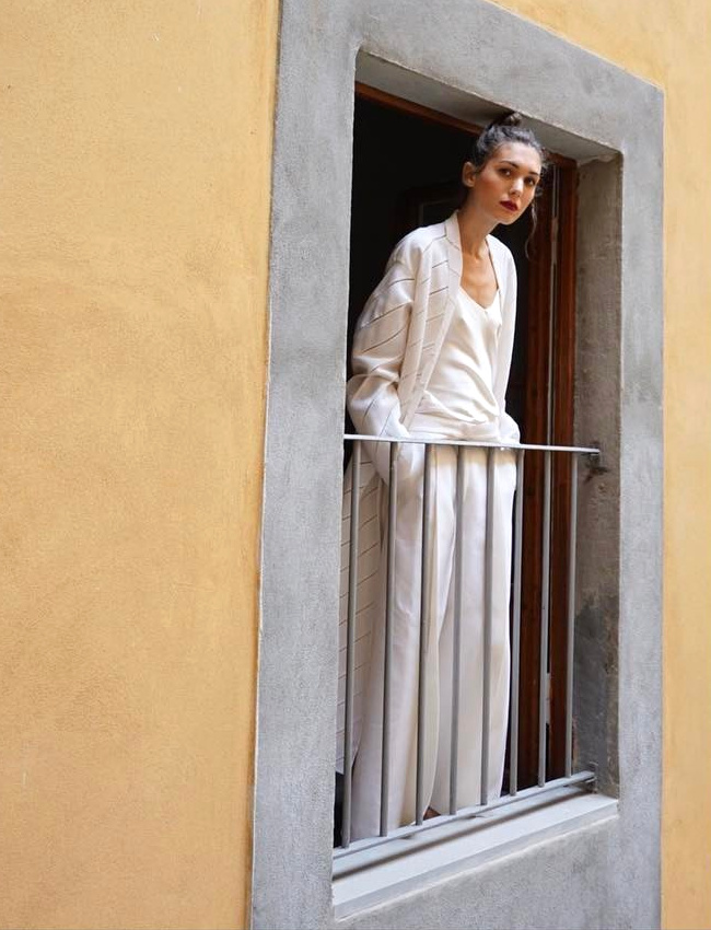 Envie de l�g�ret� et d'�l�gance nonchalante...