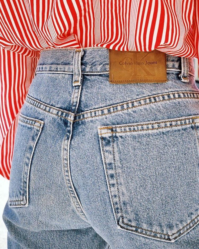 Jean clair taille haute + chemise ray�e vintage = le bon mix