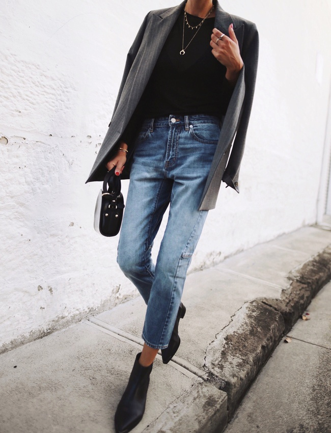 Blazer ray� + jean boyfriend 7/8 + boots pointues = le bon mix