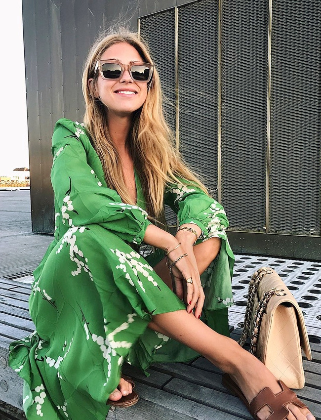 Wanted : une robe midi verte, fra�che et �l�gante