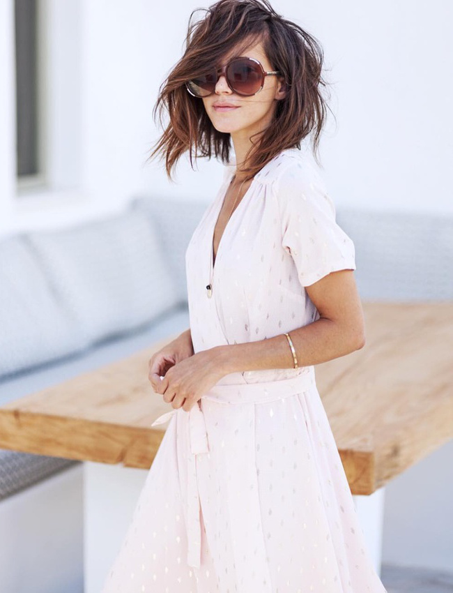 Il n'y a pas que les robes blanches dans la vie !