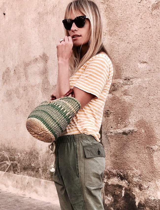 Rayures jaunes + kaki = le bon mix