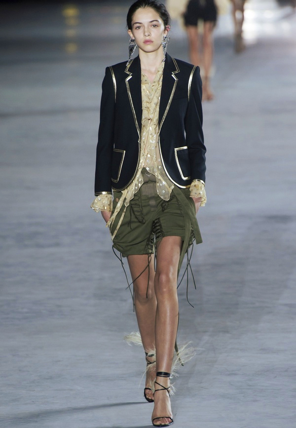 Isabel Marant + Nicolas Ghesqui�re = collection Saint Laurent �t� 2018